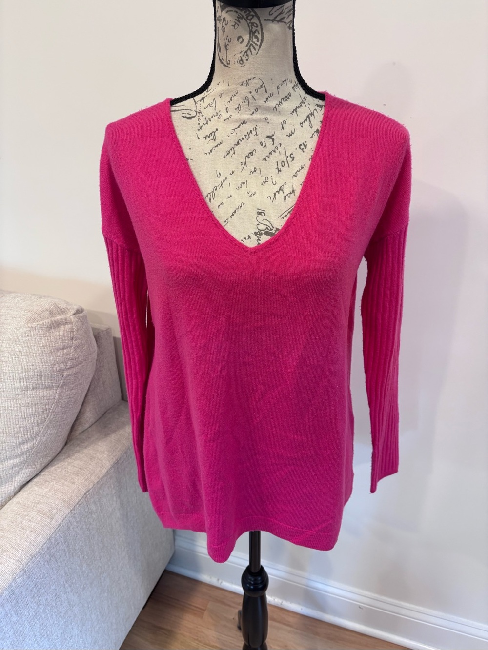 Vineyard Vines pink cashmere and wool mix sweater size small